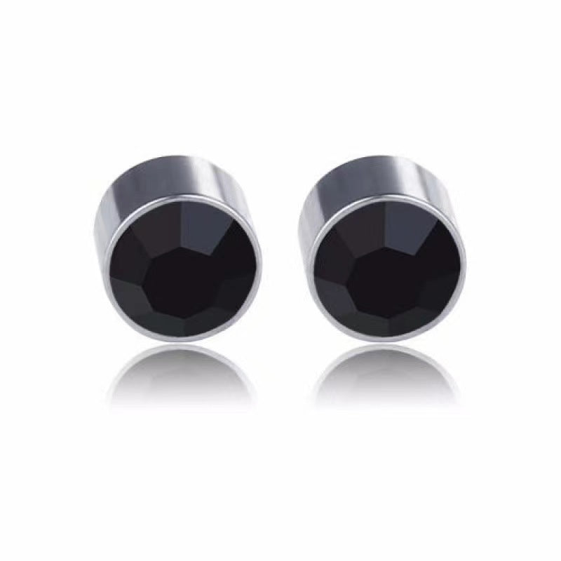 Pendientes magnéticos con diamantes de imitación sin orificios para las orejas. Clip para la oreja con imán y taladro flash. Clip para el hueso de la oreja con flash.