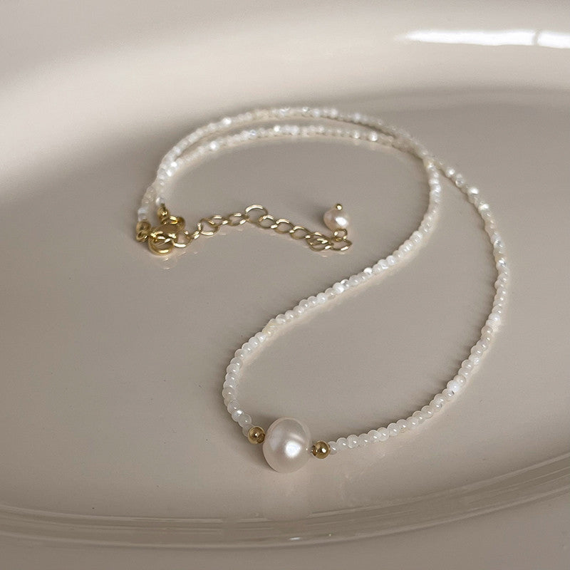 Collar de perlas naturales de agua dulce con cadena corta para clavícula para mujer 