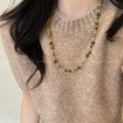 Collar de cuentas de cristal de café con piedra de ojo de tigre retro natural, cadena de suéter para mujer, cadena de clavícula 