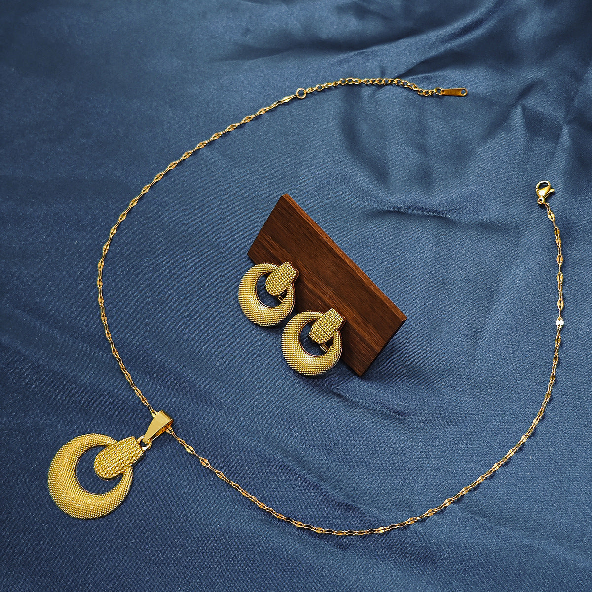 Wholesale Jewelry Elegant Classical Geometric Plating Jewelry Set