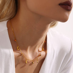 Collar de clavícula con forma de luna de acero inoxidable bañado en oro de 18 quilates y borlas de diamantes de imitación multicolor 