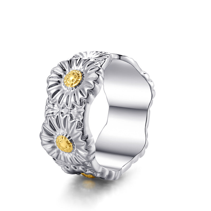Anillo abierto para hombre con margarita pequeña 