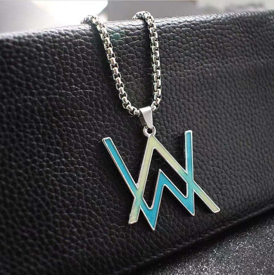 Collar de acero de titanio con colgante de hip hop para hombre 