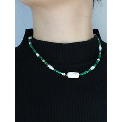 Collar de cadena de clavícula con perlas naturales de agua dulce rectangulares hechas a mano con lapislázuli para mujer 