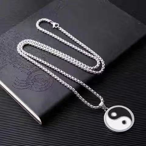 Collar de acero de titanio para hombre, cadena de clavícula, colgante cubano, accesorios de cadena para el cuello 