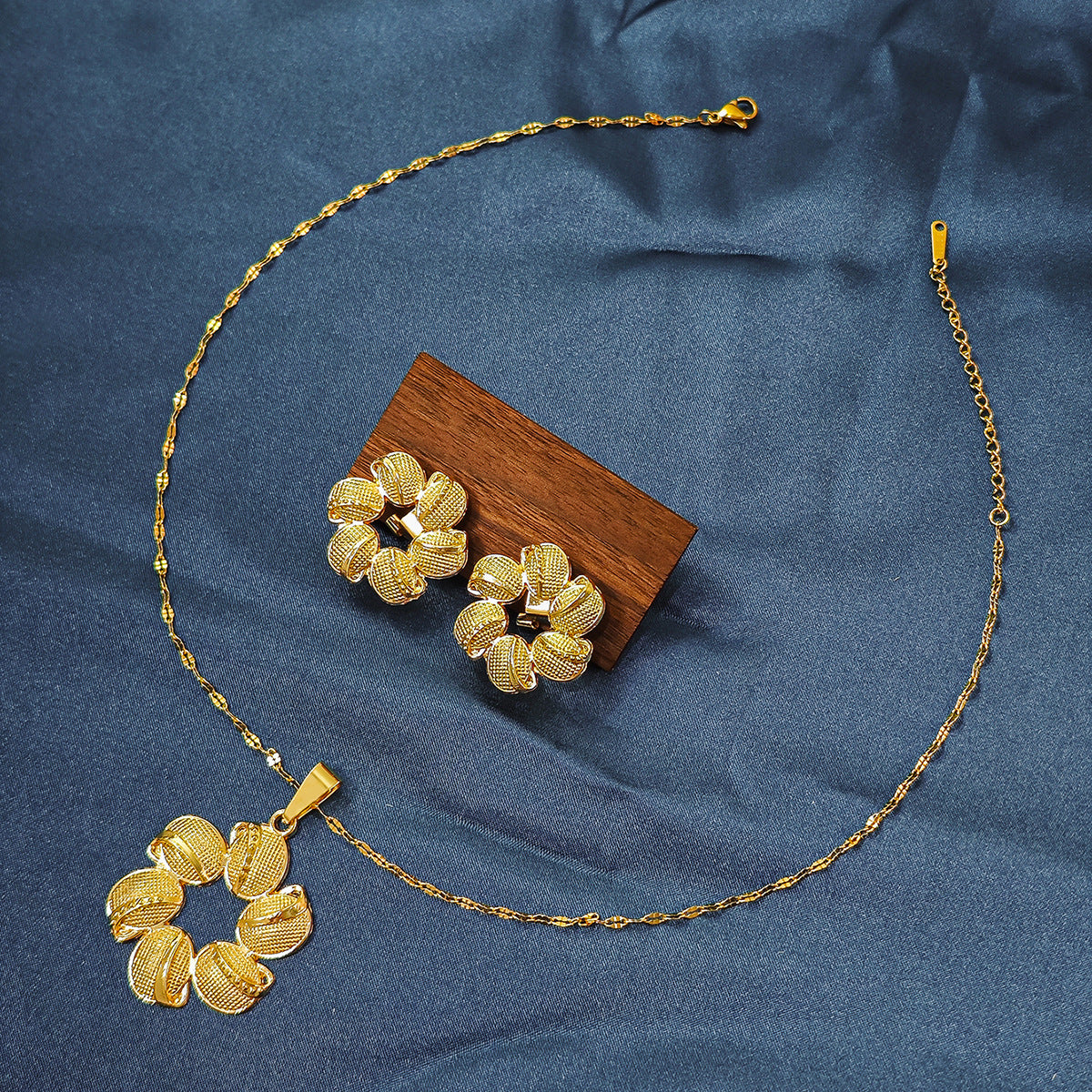 Wholesale Jewelry Elegant Classical Geometric Plating Jewelry Set