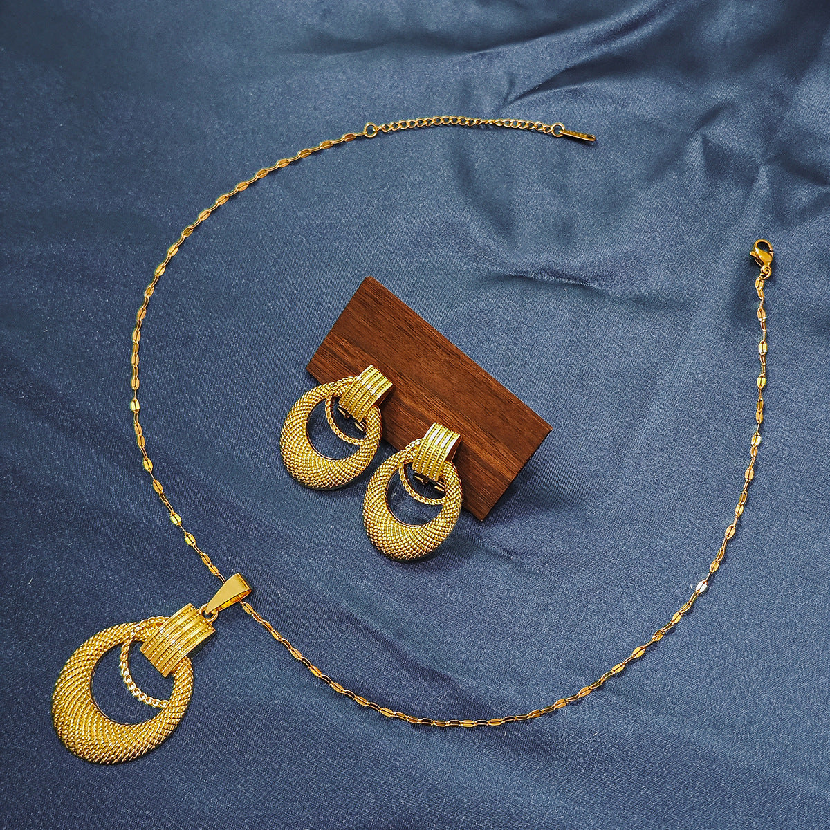 Wholesale Jewelry Elegant Classical Geometric Plating Jewelry Set