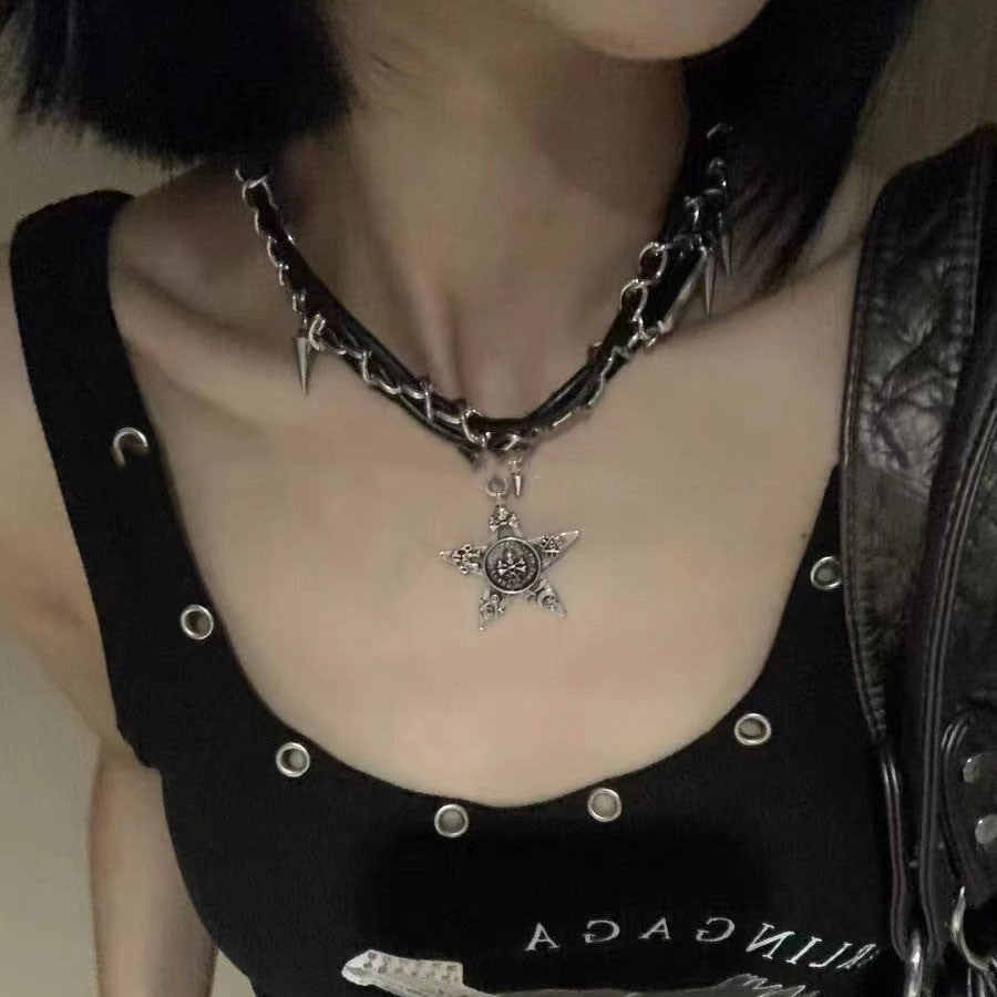Collar de cadena cubana para hombre con circonitas cruzadas de acero y titanio 