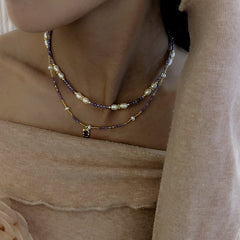 Collar de cristal con perlas naturales de agua dulce y cadena de clavícula apilada 