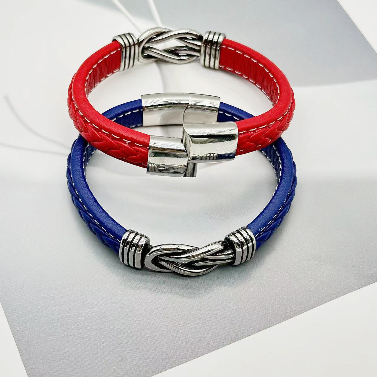 Pulsera de acero inoxidable Pulsera de cuero para hombre 