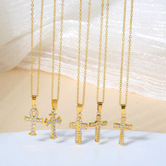 Collar de acero de titanio con cruz de circón y cadena de clavícula de acero inoxidable