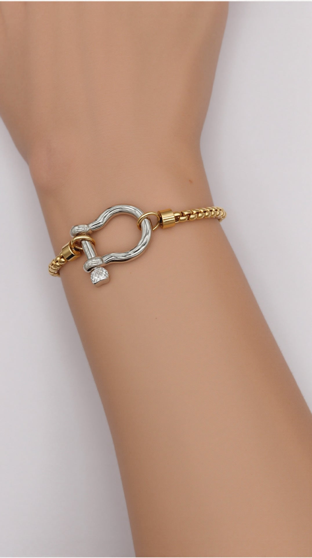 Personalized mountaineering buckle necklace 18k gold-plated stainless steel necklace