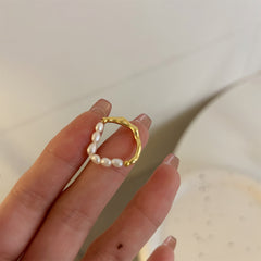 Anillo de perla con cuerda elástica de tamaño ajustable 