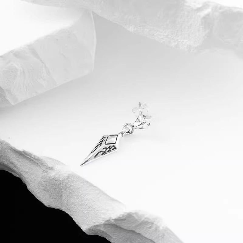 Pendientes con diseño de rombos para hombre 