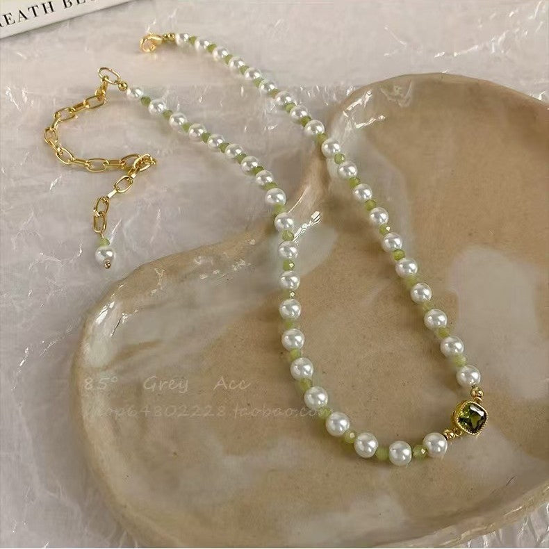 Collar de perlas barrocas naturales de agua dulce de forma especial para mujer, doble laminado con cadena de clavícula de frijol dorado. 