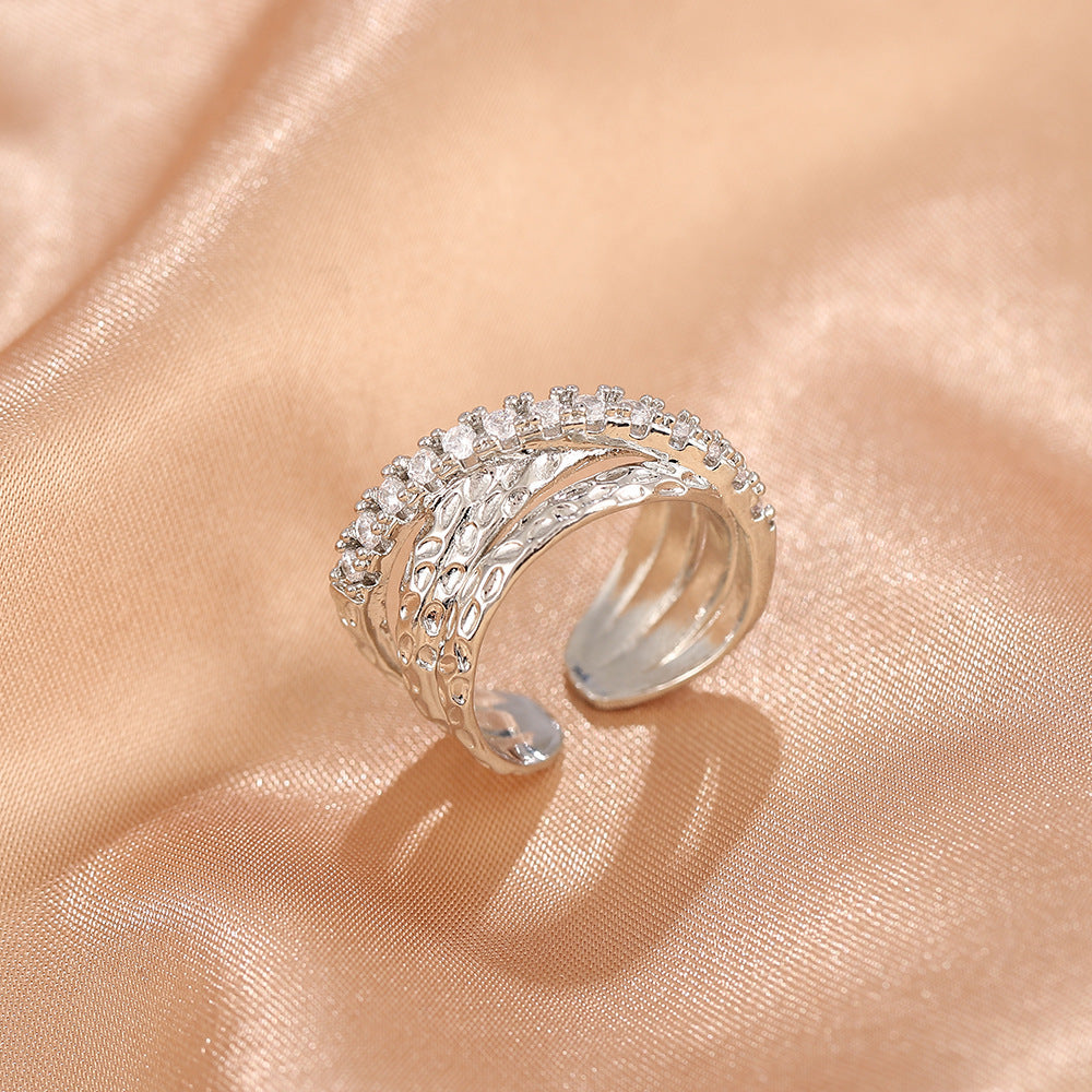 Anillo cruzado ajustable con apertura de nicho y resistente a la decoloración